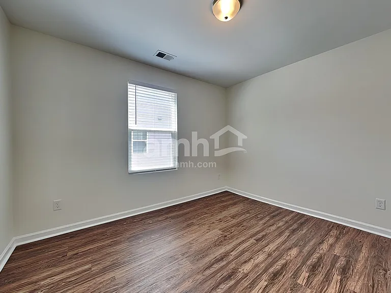 129 Orion Way — Photo 18