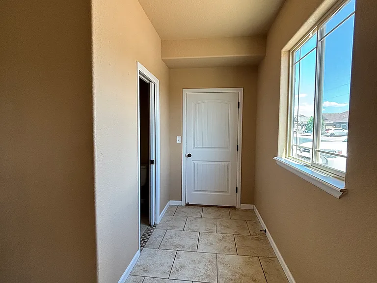 654 Chalisa Ave — Photo 4