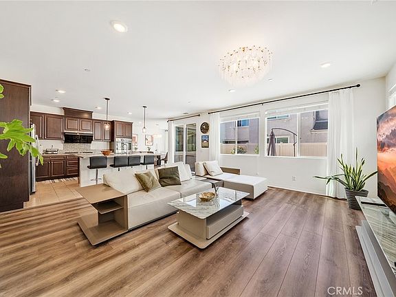 4th image of 6999 La Rochelle Way