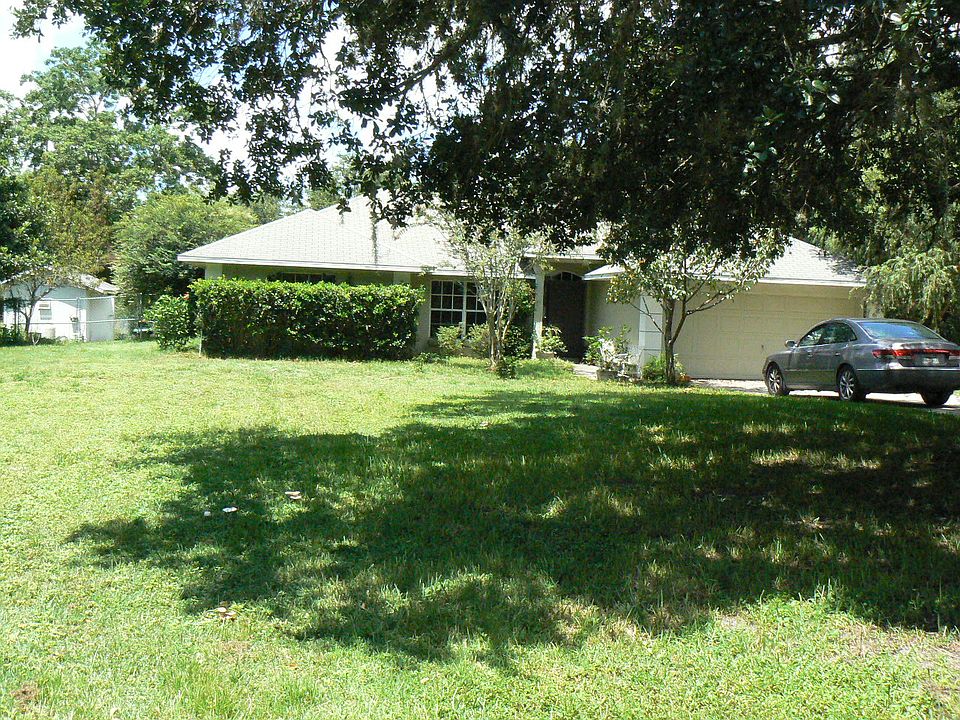 1st image of 18549 Lake Emma Dr