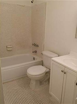 3rd image of 13731 SW 90th Ave Unit 203-N
