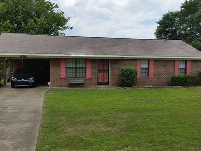 436 Belle Cir, Columbus, MS, 39702