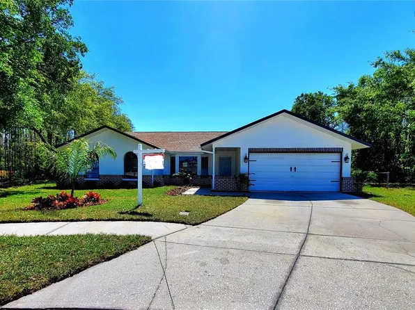5102 Drury Ct, New Port Richey, FL 34653