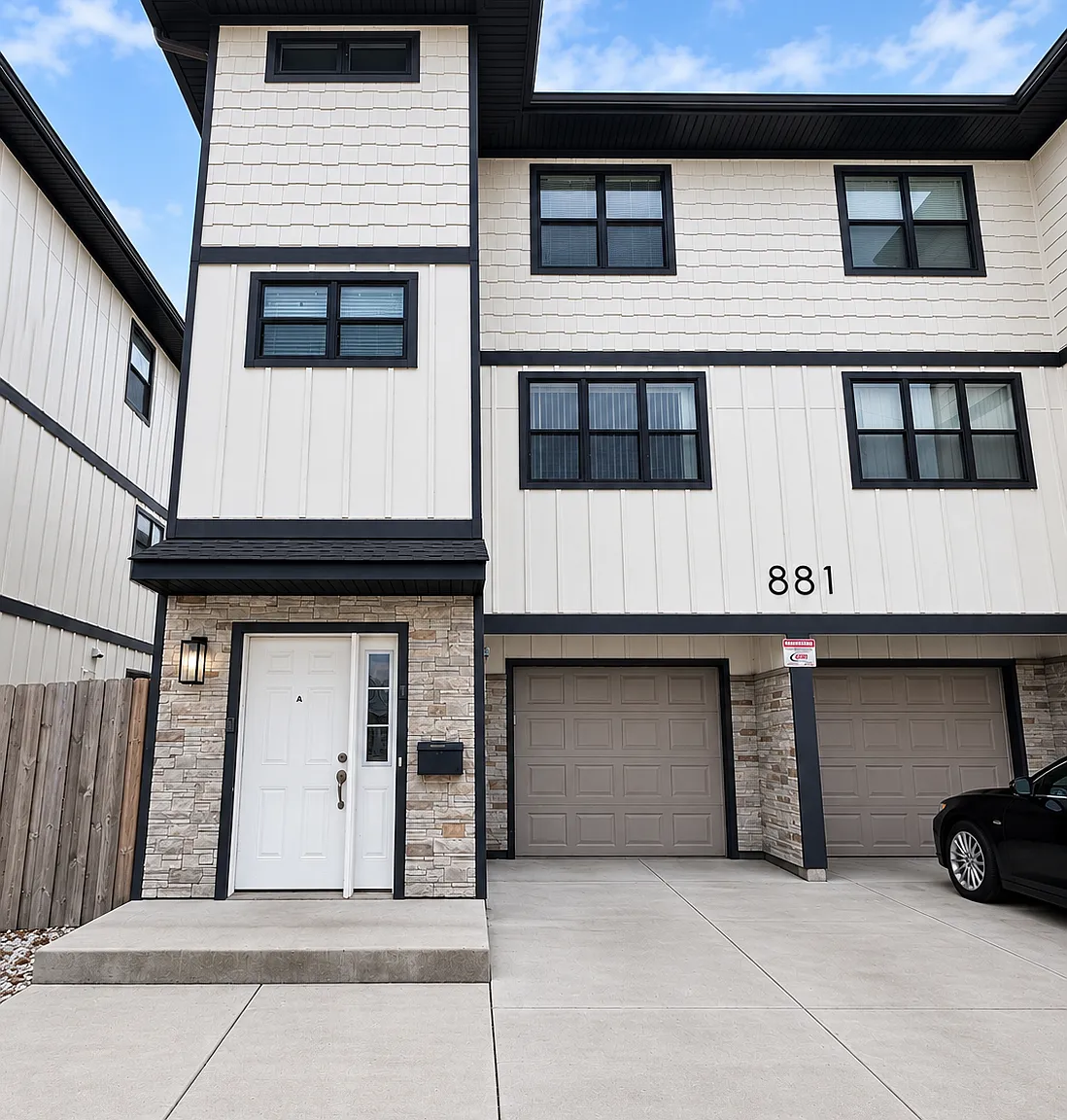 Spacious and Updated 4-Bed, 4-Bath Gem in Saint Paul! — Photo 1
