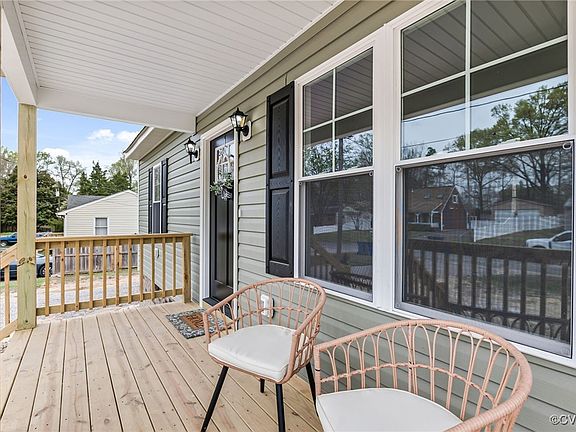 3rd image of 3717 Elsie Dr