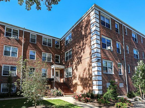 3rd image of 12 Edwards Street #1B