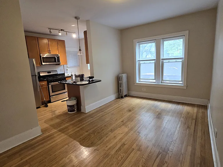 912 Reba Pl #1 — Photo 3