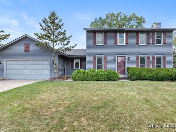 2nd image of 7439 Pheasant Run Dr