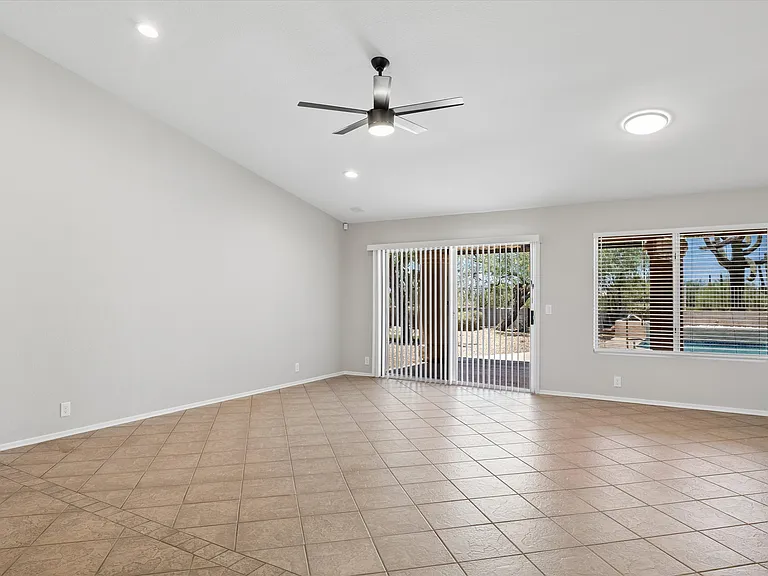 30638 N 45th Pl — Photo 5
