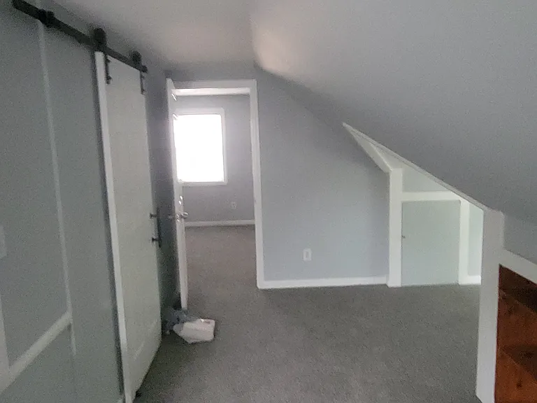 12804 Astor Ave — Photo 9