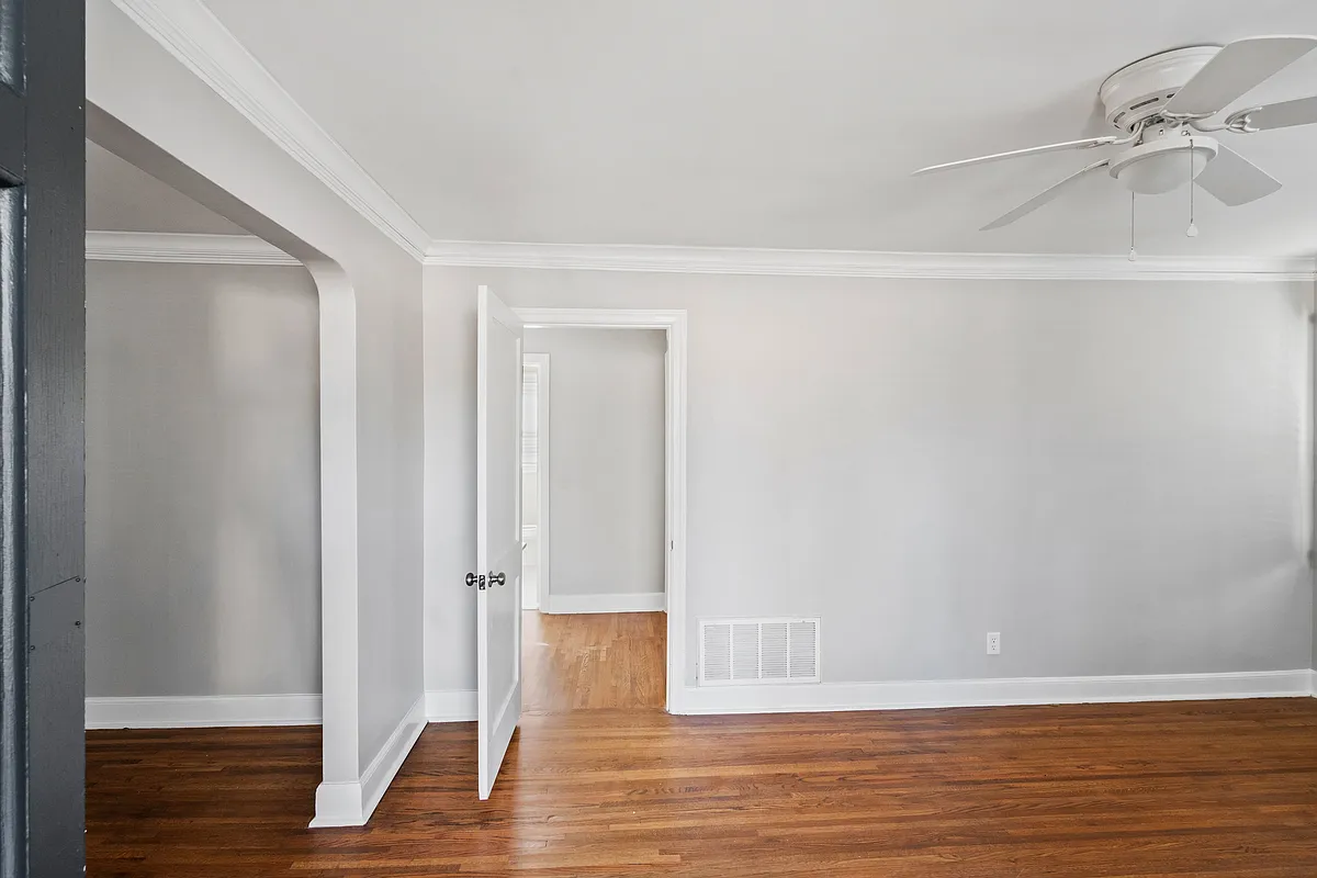 Building Photo - 3753 Friar Tuck Rd