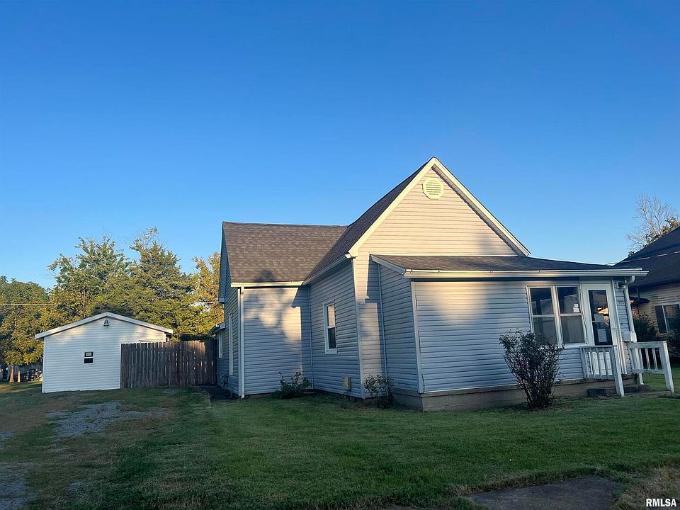 1st image of 905 Newton Ave