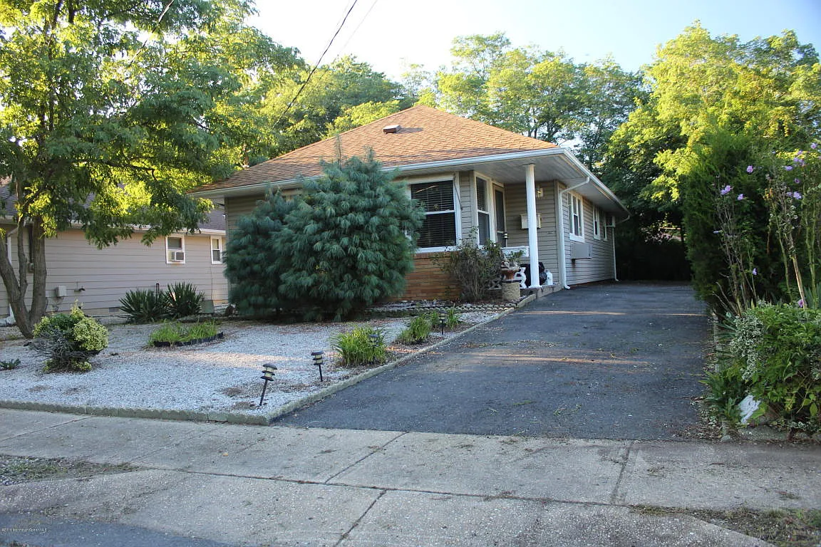 12 Catskill Ct photo 1