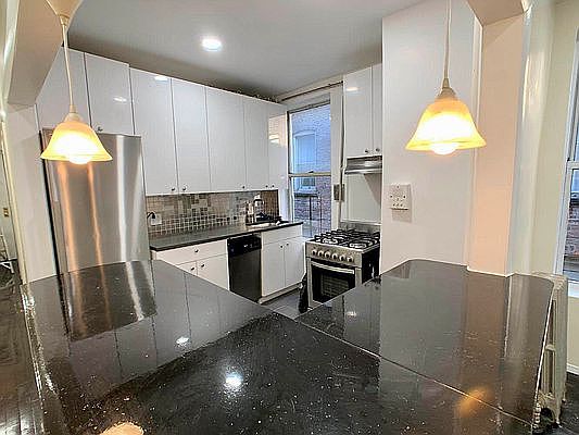 4th image of 536 W 143rd St APT 2