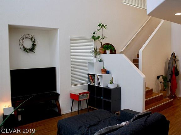 5th image of 9006 Salvatore St