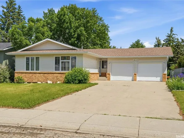 1625 Admiral CRESCENT, Moose Jaw, SK S6H 7N8