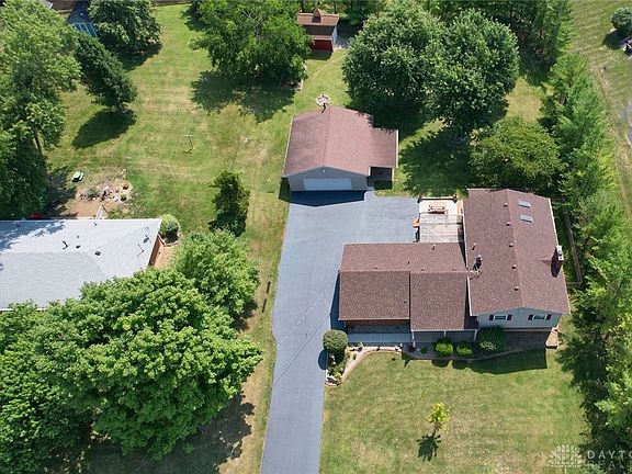 4th image of 7900 Eastlawn Dr