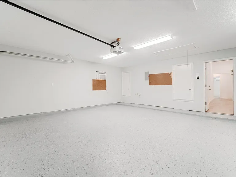 12815 Carrera Dr — Photo 29