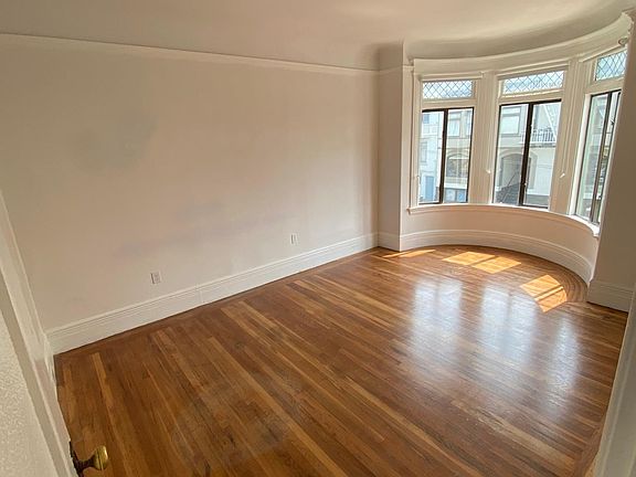 3rd image of 1680 Clay St #11