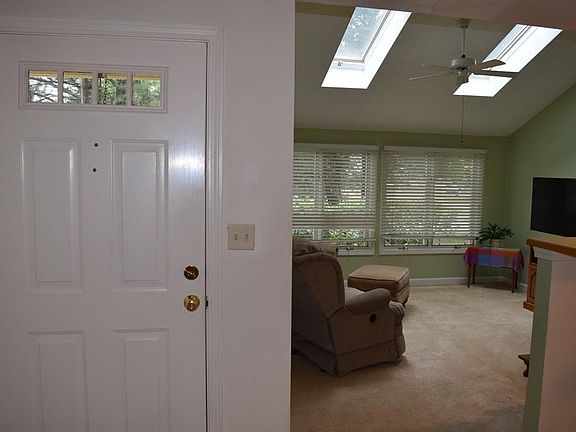 2nd image of 136 Brickett Hill Cir #136