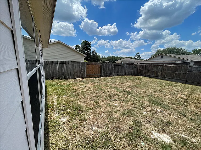 16216 Setting Sun Ct — Photo 33