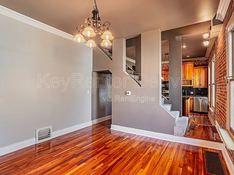 2105 W 31st Ave — Photo 6