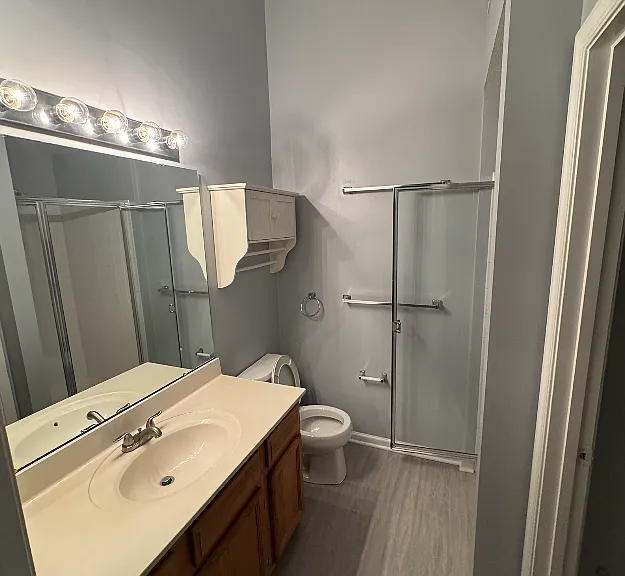 2nd floor bathroom with shower (attached to main bedroom)