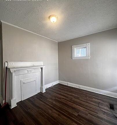 4th image of 122 Hagerman Ct APT 1