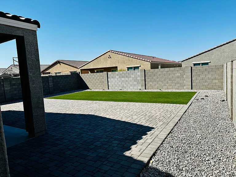 12628 W Northview Ave — Photo 3