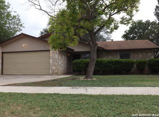 8721 Baytree Dr, San Antonio, TX 78240