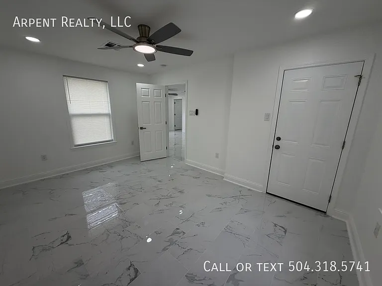 1720 Aycock St #B — Photo 9