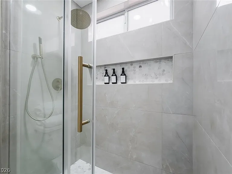 3138 Belvedere Dr — Photo 22