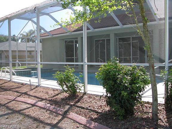 4th image of 4515 SW 22nd Ave