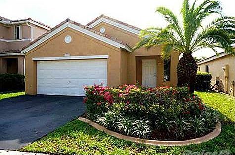 5th image of 1533 Salerno Cir