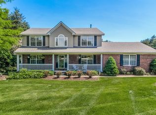 206 Riseman Ct, Oxford, MI 48371