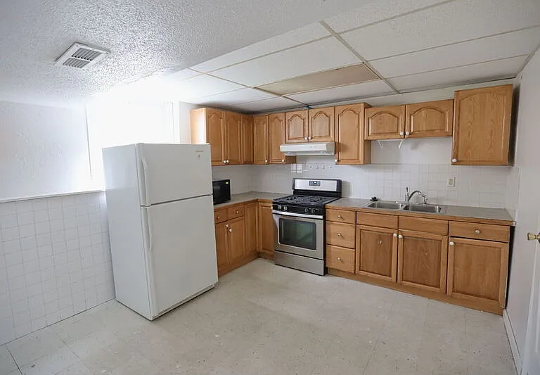 4156 Norman Dr SE — Photo 2