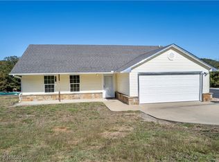 4921 Slaytonville Rd, Hackett, AR 72937
