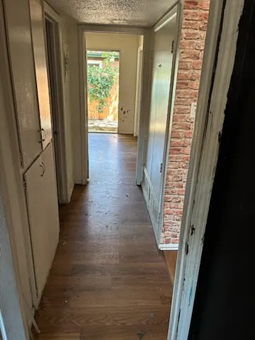 541 Palomas Dr SE — Photo 4