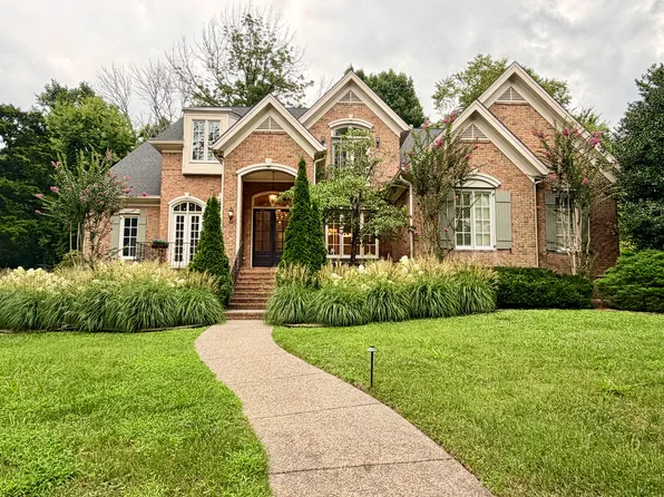 1449 Willowbrooke Cir, Franklin, TN 37069