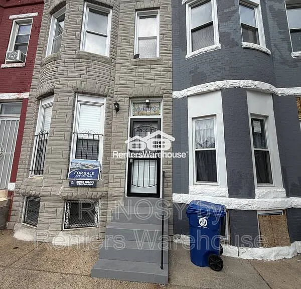 2033 N Fulton Ave — Photo 23
