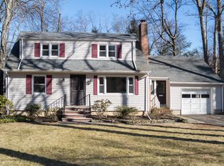 86 Cornell Ave, Berkeley Heights, NJ 07922