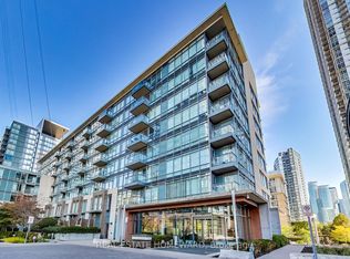 15 Brunel Ct #505, Toronto, ON M5V3Y6