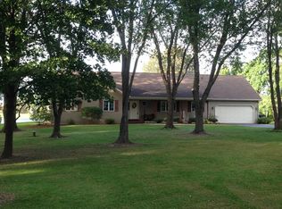 10830 E Lindenwood Rd, Chana, IL 61015