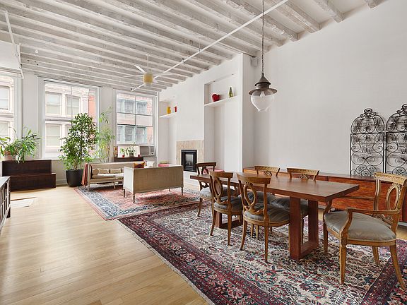 4th image of 510 Broadway APT 4