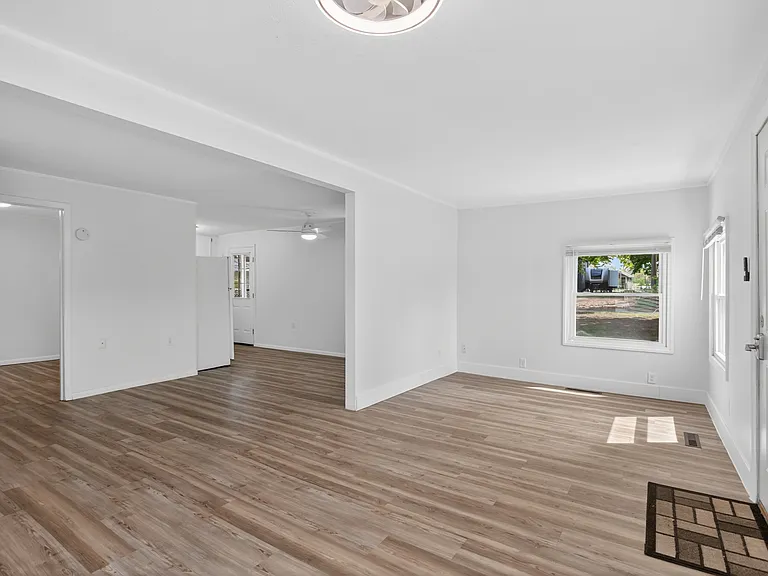 2759 Almeda Ct — Photo 23