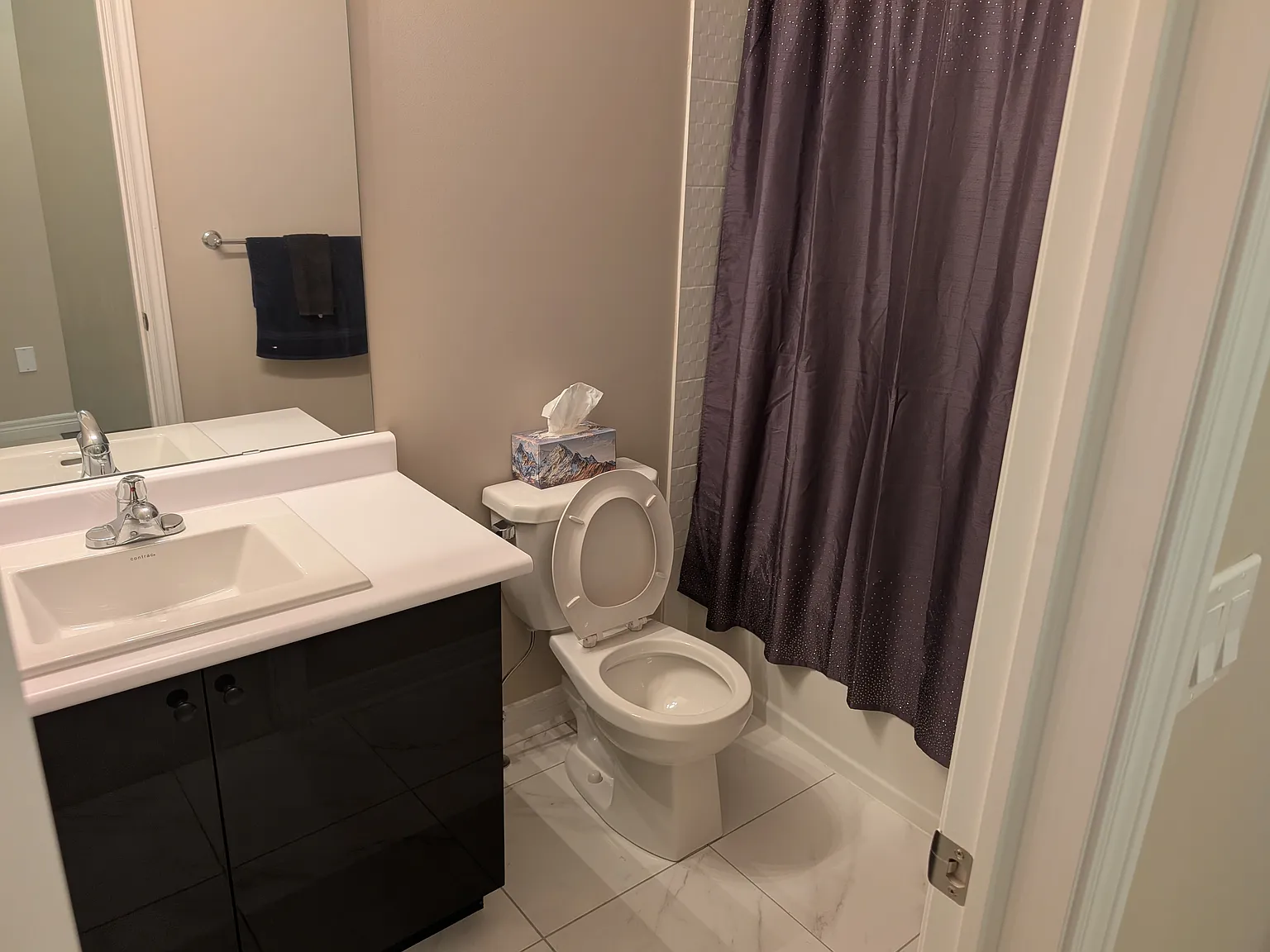 4 bed, 2186 sqft, $3,800 — Photo 4