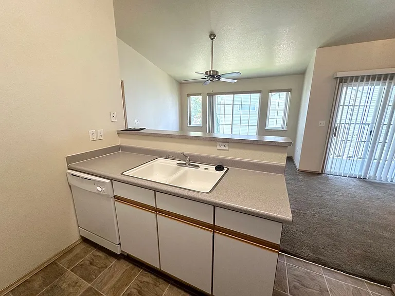10697 W Halstead Ln #201 — Photo 12