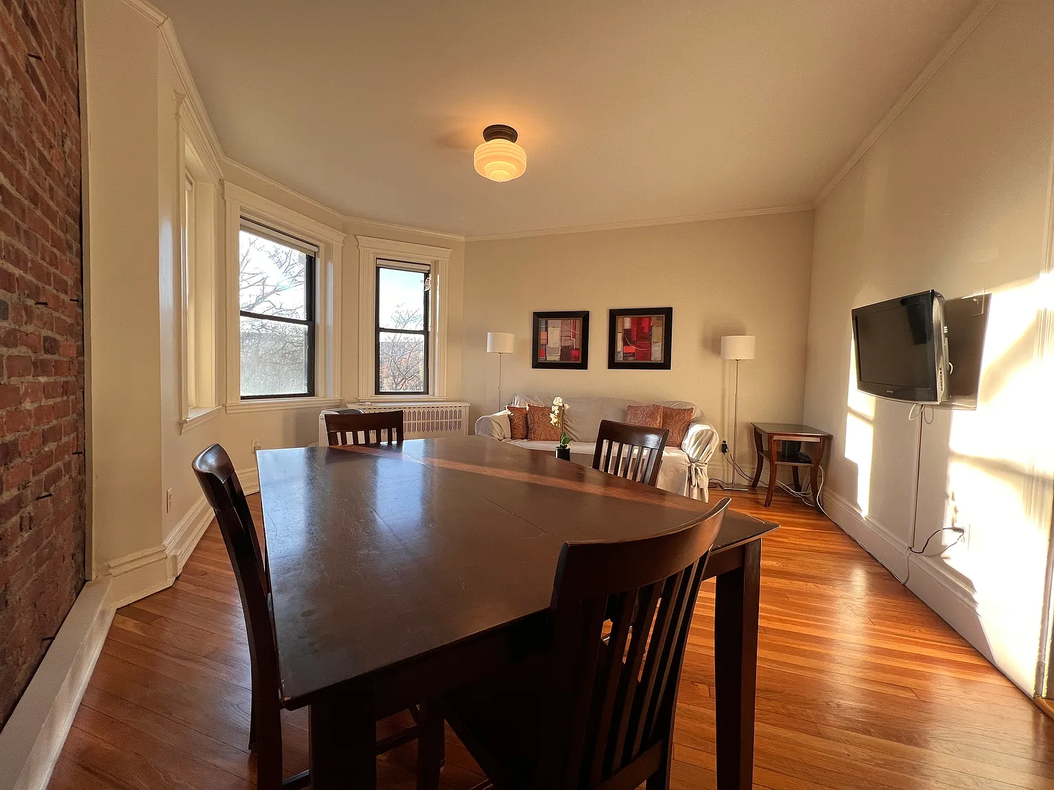 1 bed, 600 sqft, $3,000 — Photo 2