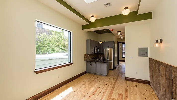 Rented by Nooklyn NYC LLC | media 38