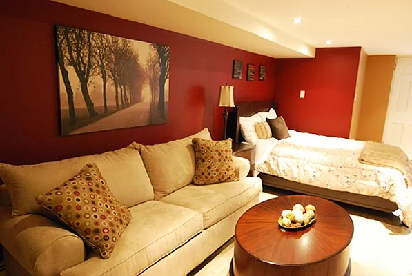 Rented by Eisenberg Exclusives | media 25